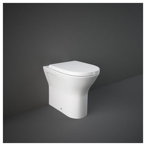 Sanitari filomuro in ceramica Mod. Resort RAK , copriwater